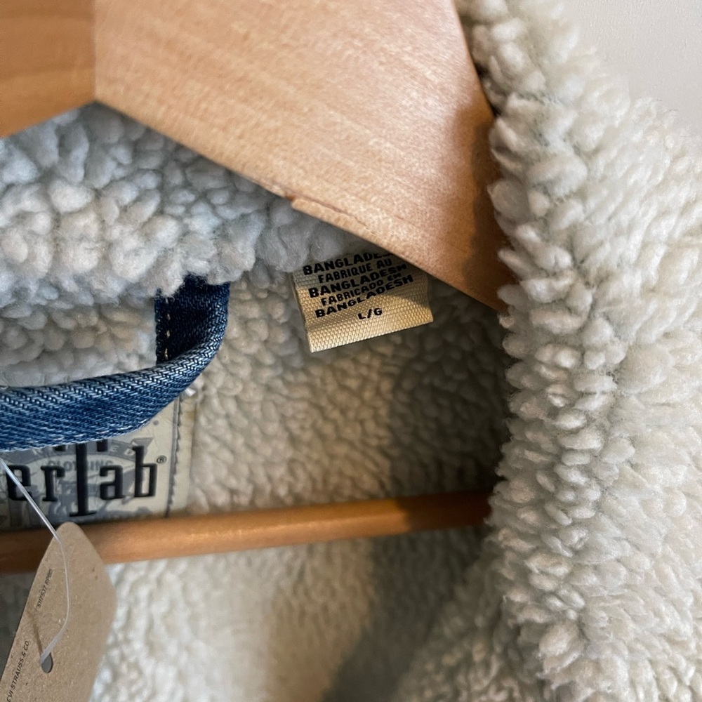 Levi's SilverTab Sherpa-Lined Jacket - Picture 3 of 3